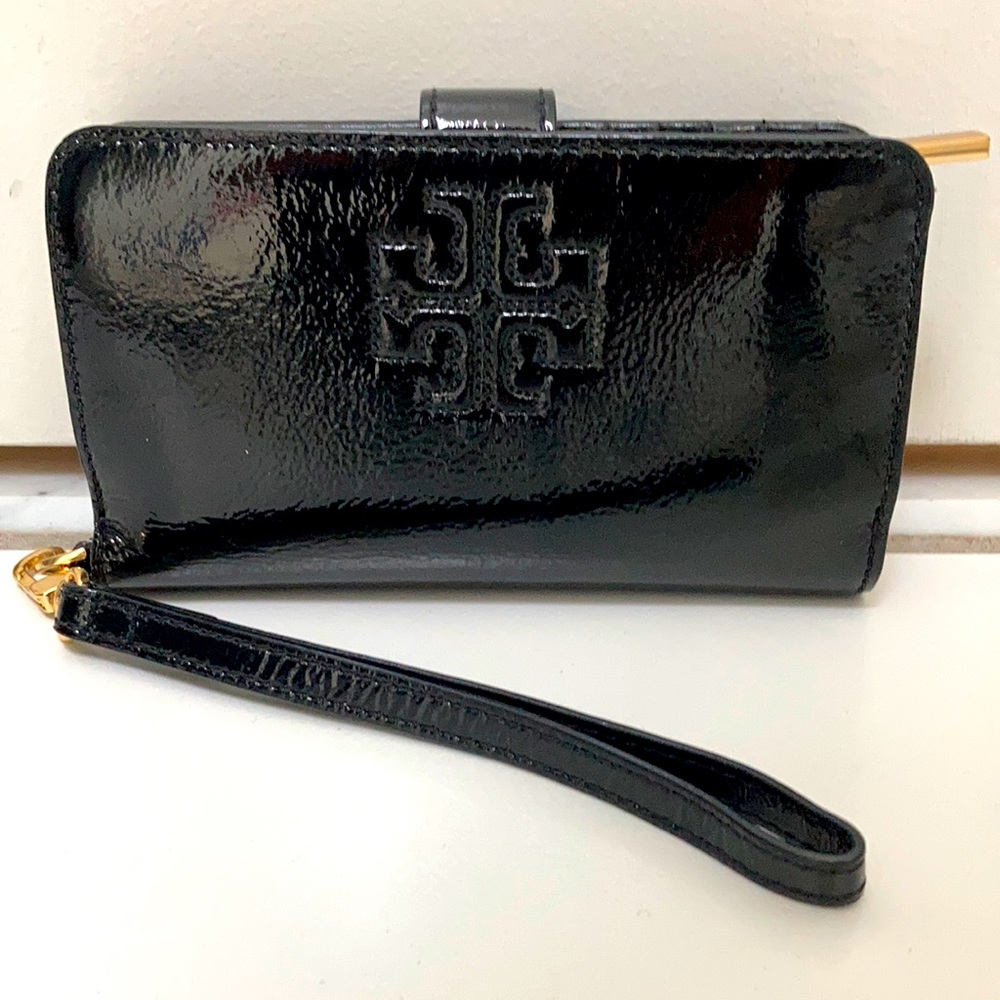 Elegant Black Wristlet Clutch